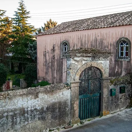 Yangos Traditional Apartment Kouramades