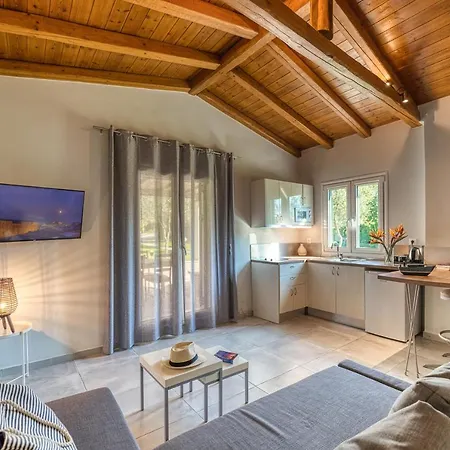 Aparthotel Folies Corfu Town Alepou