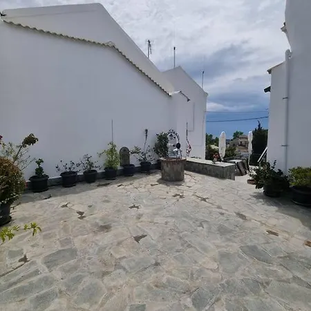 Gwgw's House *