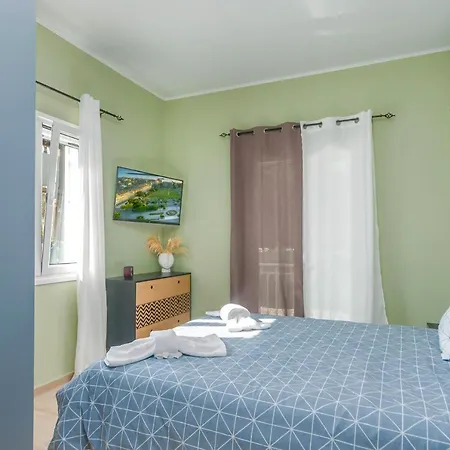 Patelis House Holiday home *