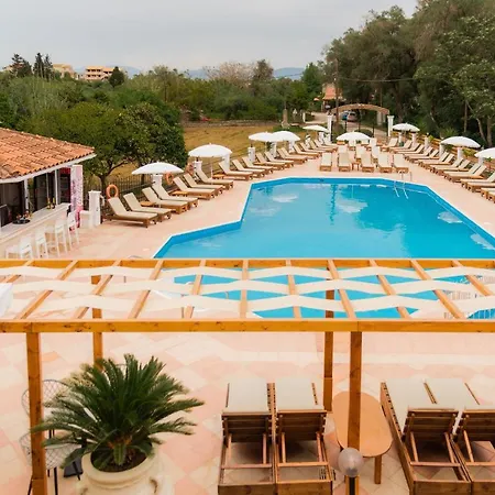 Oula Maisonettes 3* Kavos