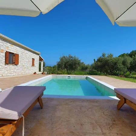 Villa Sofia Stella Acharavi (Corfu)
