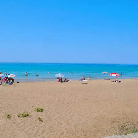 Apartment Yannis On The Of Agios Gordios In Corfu *