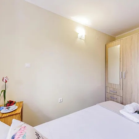 Apartment Lydia House, Corfu *
