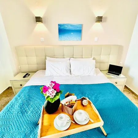 Romantic Palace Beach Guest house 3*