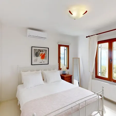 Apartment Zeitouni Nisaki (Corfu)