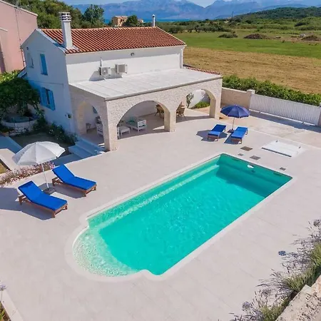 Sea Breeze Coastal House In Almyros Almiros Beach