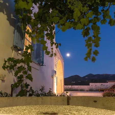Holiday home Sea Breeze Coastal House In Almyros