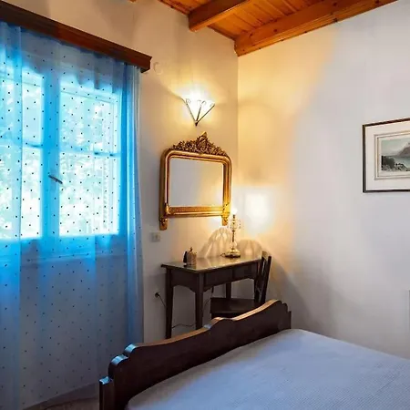 Holiday home Sea Breeze Coastal House In Almyros