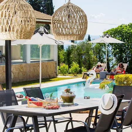Villa Grande Terra With Swimming Pool *