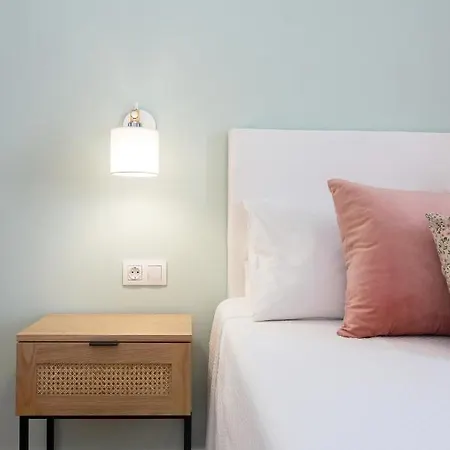 Apartment Reana Elegant By Konnect, *