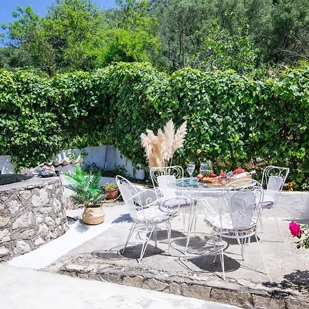 Villa Grande Terra With Swimming Pool