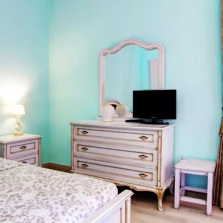 Casa Andriana Holiday home *