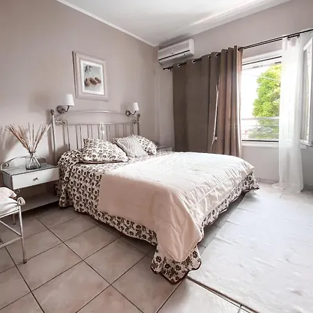 Appartement Kaloudis & Dassia (Corfu)
