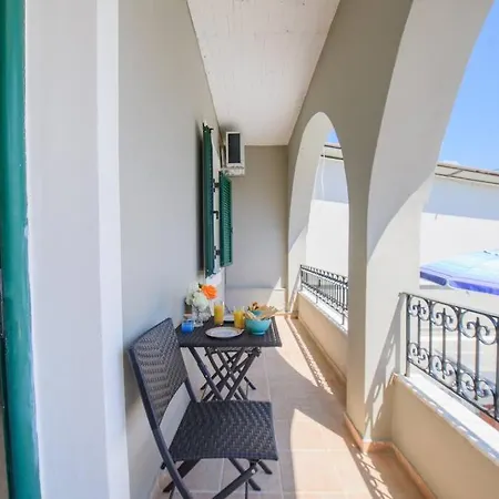 Fotini's By The Sea Apartment Petriti (Corfu)