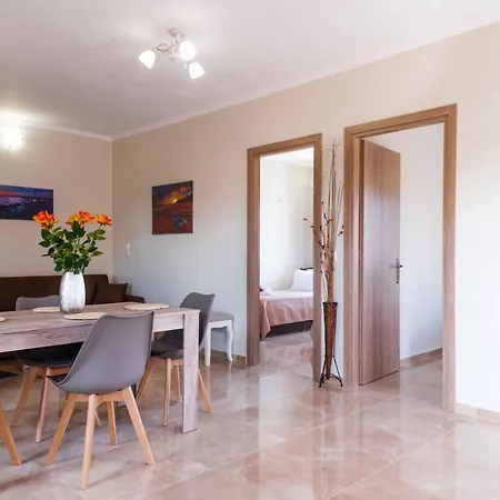 Guest house Georgia Lefkimmi (Corfu)