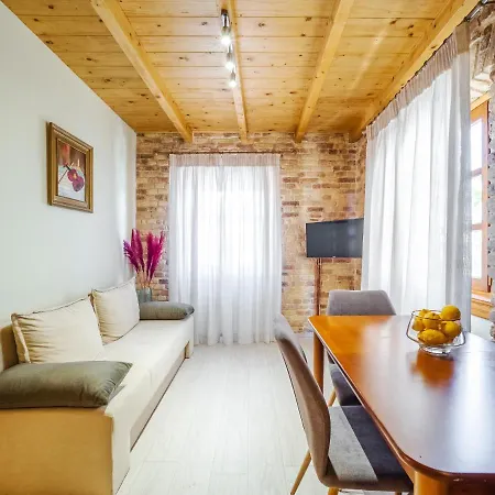 Apartment Corfu Old Town Apartment, Marina Nymfes