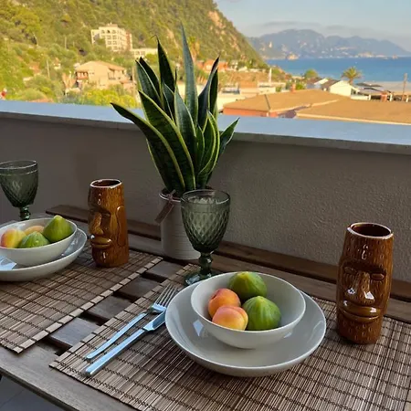 Apartment Costal *