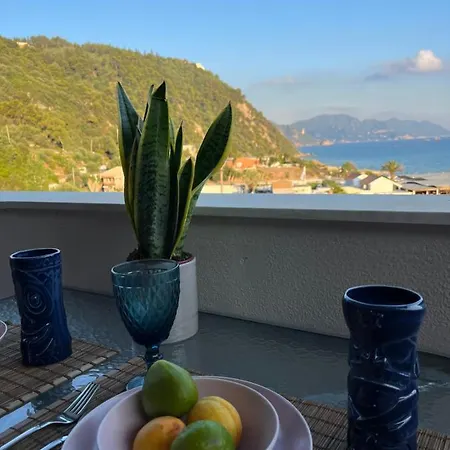 Apartment Costal