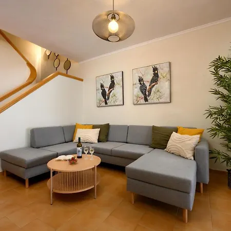 Villa Seaduced Beachfront By Corfuescapes *