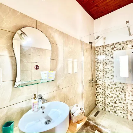 Thespina With Private Pool By Dadovillas Apraos
