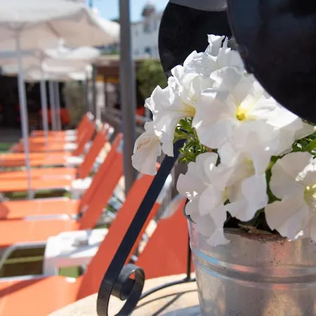 Jasmine & Apartment Agios Stefanos Avliotes (Corfu)