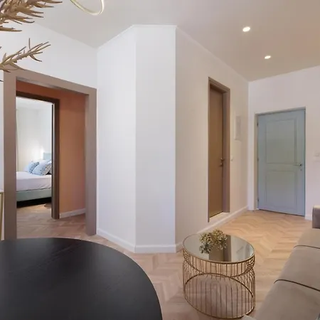 Apartment Piazza San Rocco