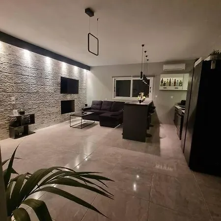 Luxvilla Villa *