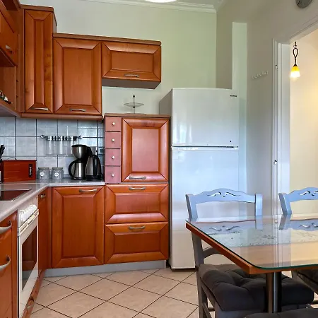 Theashomly Apartment
