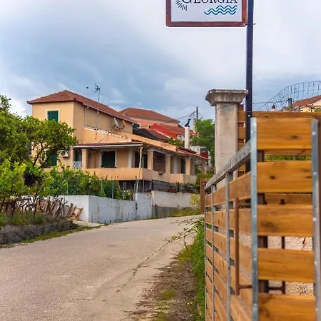 Guest house Georgia *