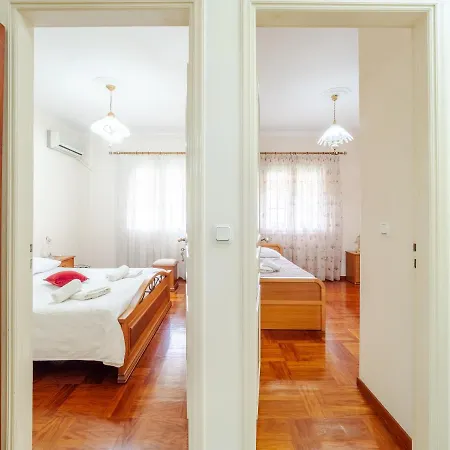Aleka's House In Corfu Town Apartment *