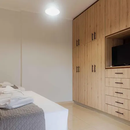 Aparthotel Riposo & 3*