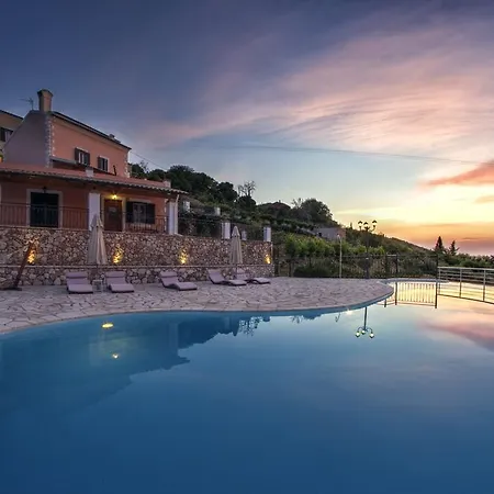 Agallis Corfu Vakantiehuis Sokrákion
