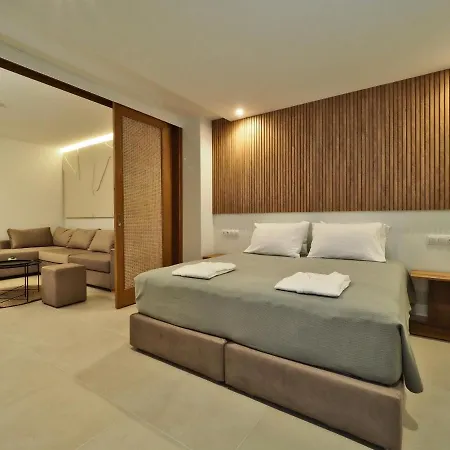 Athina Hotel 3*