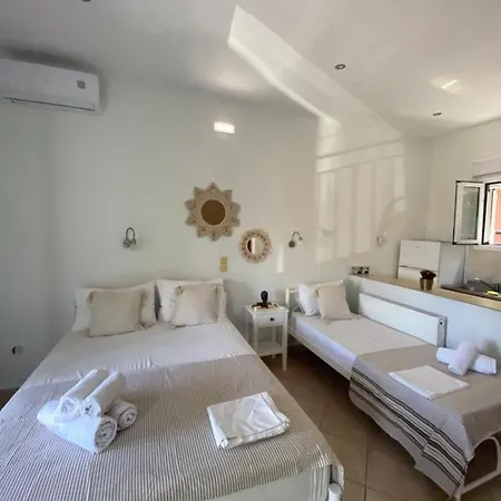 Loukia Apartment *