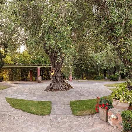 Villa Triklino Estate Afra