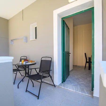Fotini's By The Sea Apartment