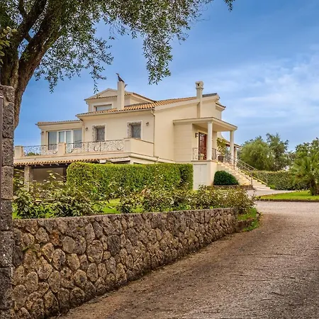 Crystal Villa *