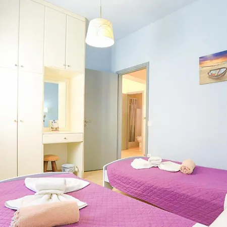 Apartment Kaminaki Beachfront *
