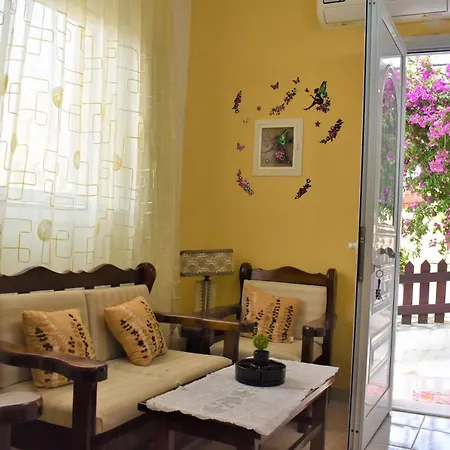 Holiday home Katina House