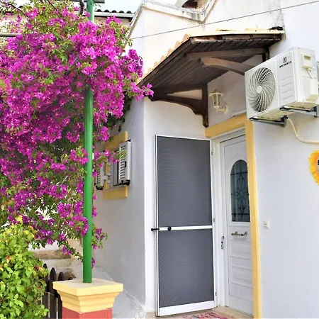 Holiday home Katina House
