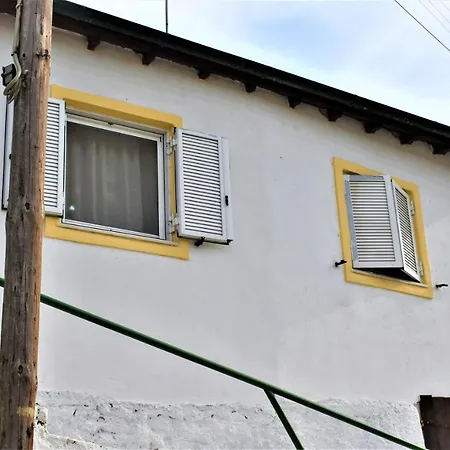 Katina House Agios Georgios Pagon