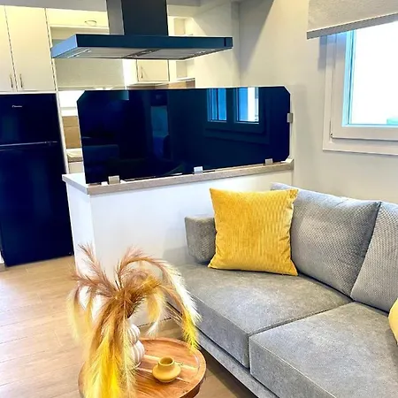 Iris Luxury House