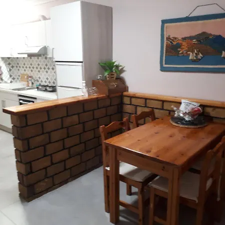 Garneli Apartment *