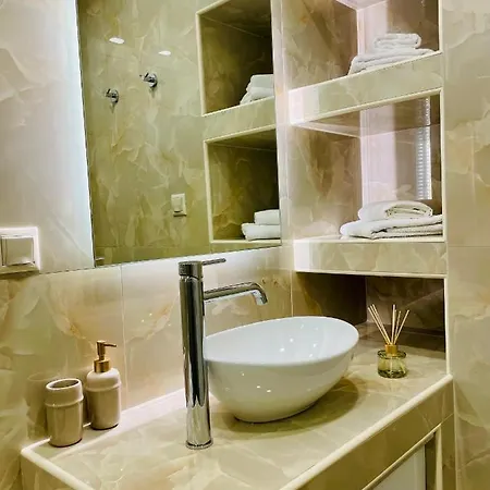 Iris Luxury House Apartment