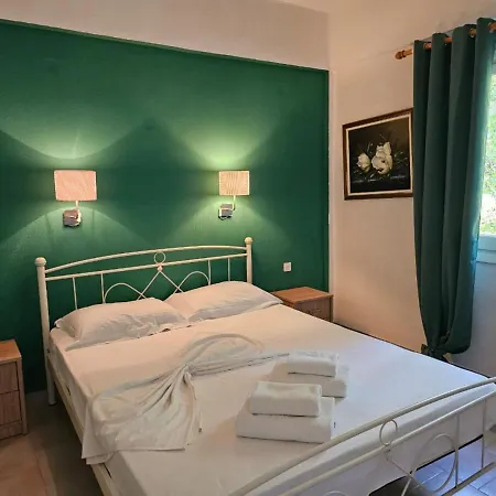 Corfu Apartment *
