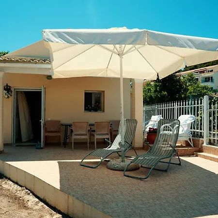 Albert's Place *