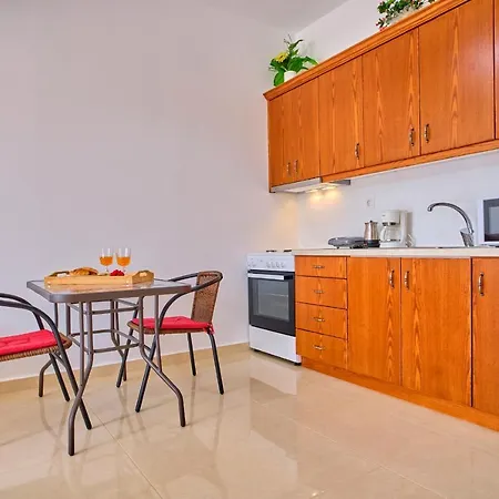 Apartment Stacys Near Sidari