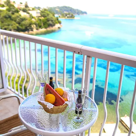 Oasis Perama (Corfu)