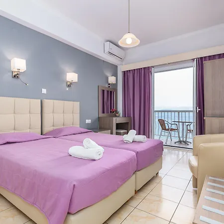 Oasis Hotel